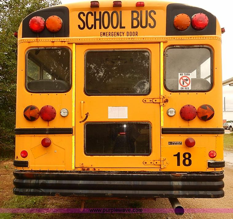 image for item J3086 1995 International 3800 school bus
