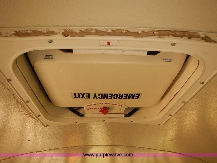 image for item J3086 1995 International 3800 school bus