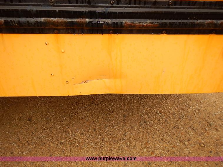 image for item J3087 1994 International 3800 school bus