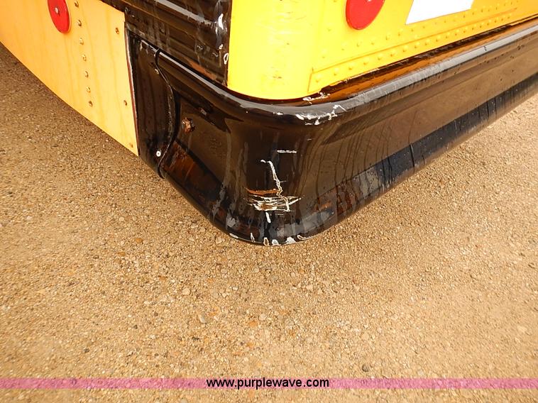 image for item J3087 1994 International 3800 school bus