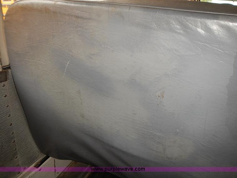 image for item J3087 1994 International 3800 school bus