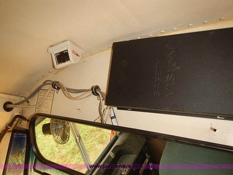 image for item J3088 1997 International 3800 school bus