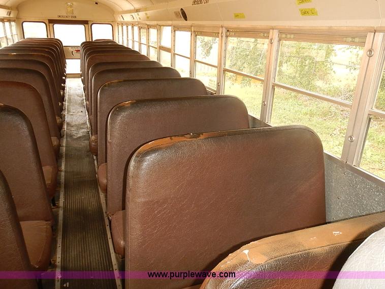 image for item J3088 1997 International 3800 school bus