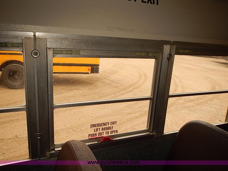 image for item J3088 1997 International 3800 school bus