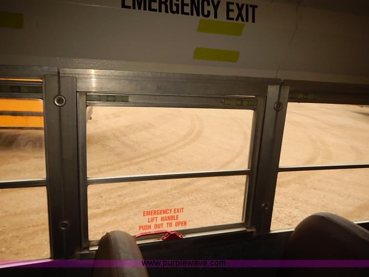 image for item J3088 1997 International 3800 school bus