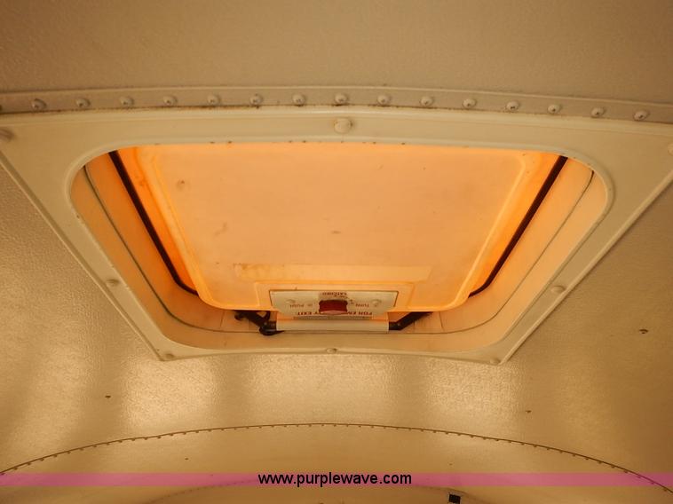 image for item J3088 1997 International 3800 school bus