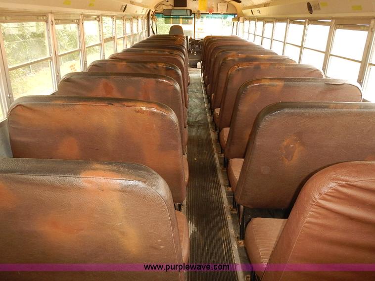image for item J3088 1997 International 3800 school bus