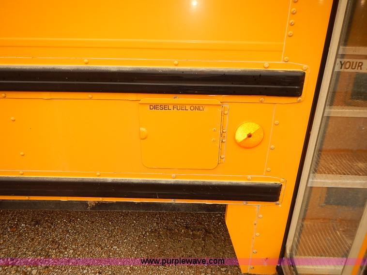 image for item J3088 1997 International 3800 school bus