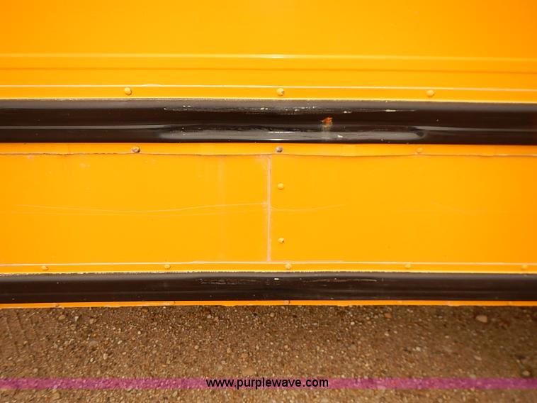 image for item J3088 1997 International 3800 school bus