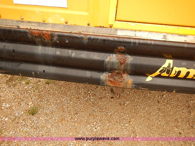 image for item J3088 1997 International 3800 school bus