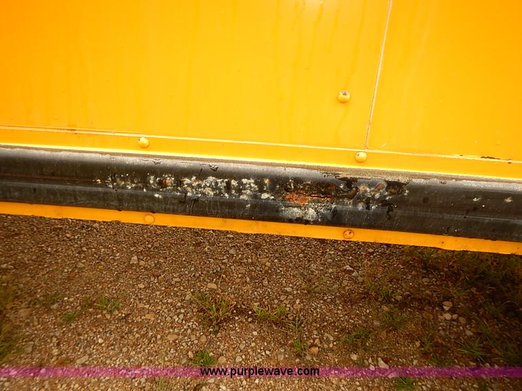 image for item J3088 1997 International 3800 school bus