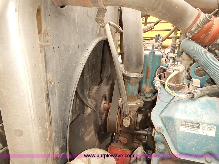 image for item J3088 1997 International 3800 school bus