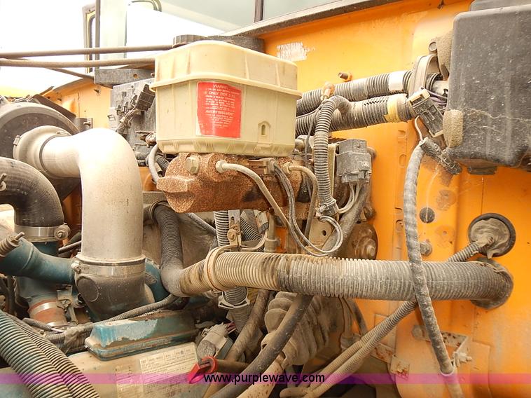 image for item J3088 1997 International 3800 school bus