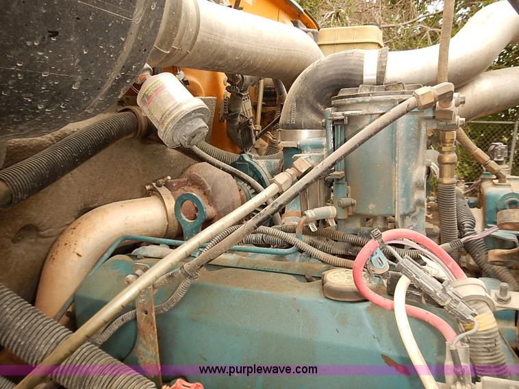 image for item J3088 1997 International 3800 school bus