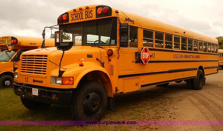 image for item J3089 1997 International 3800 school bus
