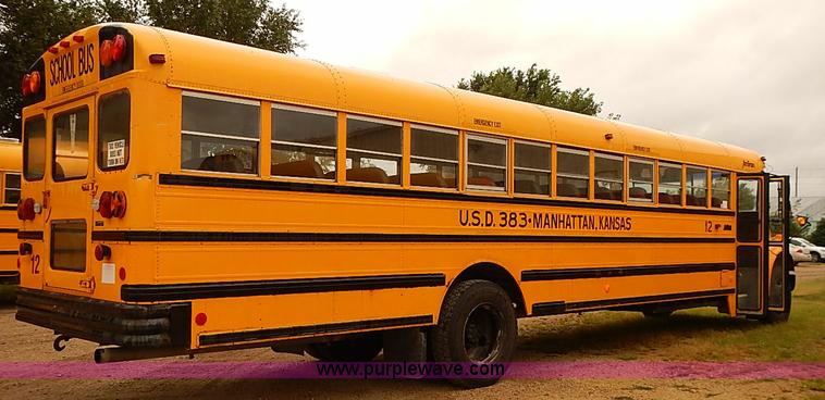 image for item J3089 1997 International 3800 school bus