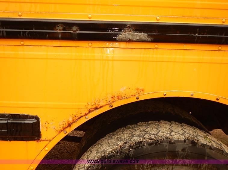 image for item J3089 1997 International 3800 school bus