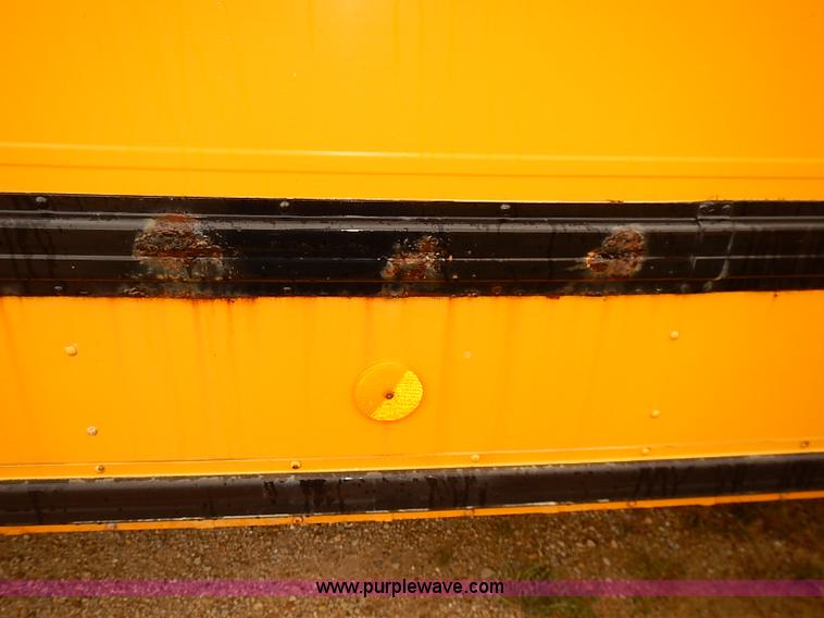 image for item J3089 1997 International 3800 school bus