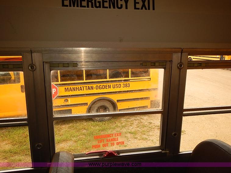 image for item J3089 1997 International 3800 school bus
