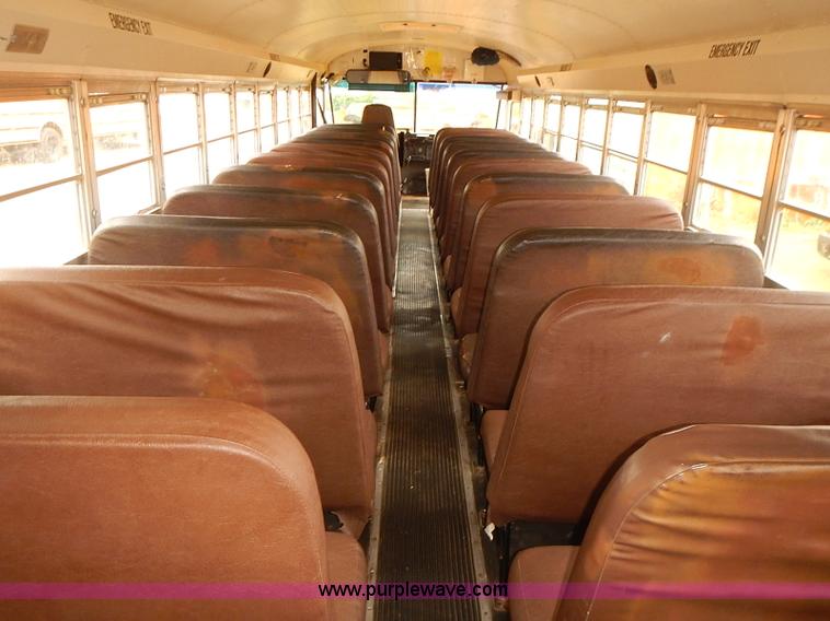 image for item J3089 1997 International 3800 school bus
