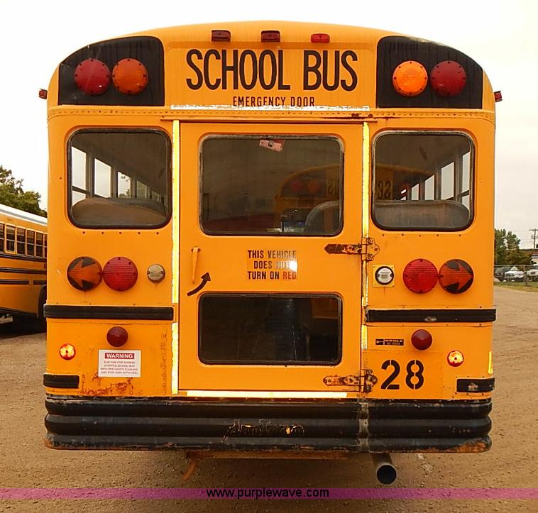 image for item J3090 1995 International 3800 school bus