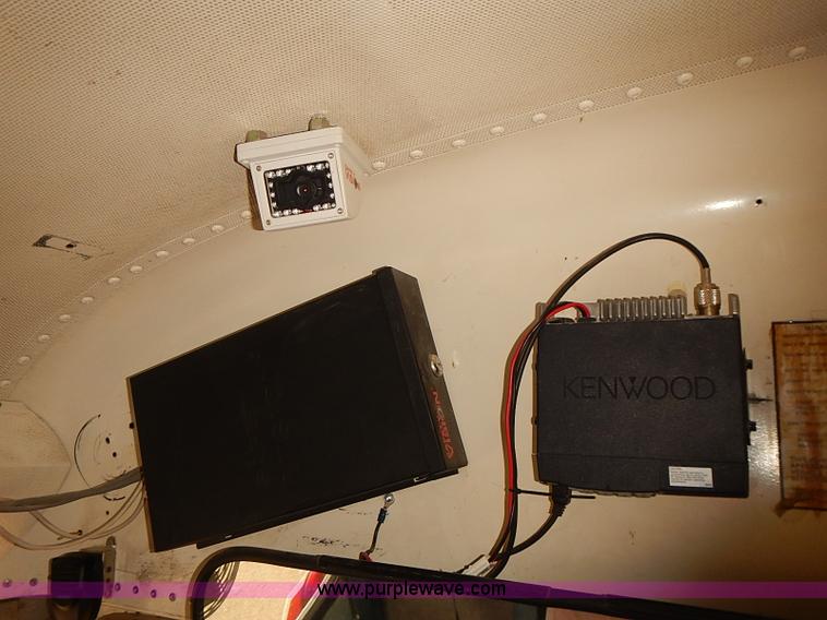 image for item J3090 1995 International 3800 school bus