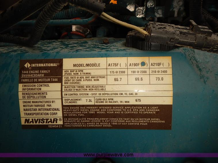 image for item J3090 1995 International 3800 school bus