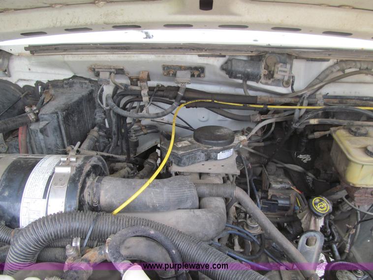 image for item J3421 1996 Ford F700 dump truck