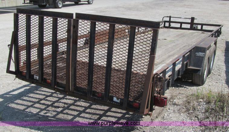 image for item J3422 1994 John's Broadway equipment trailer