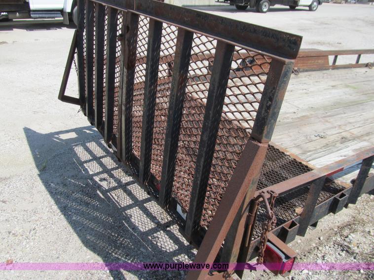 image for item J3422 1994 John's Broadway equipment trailer