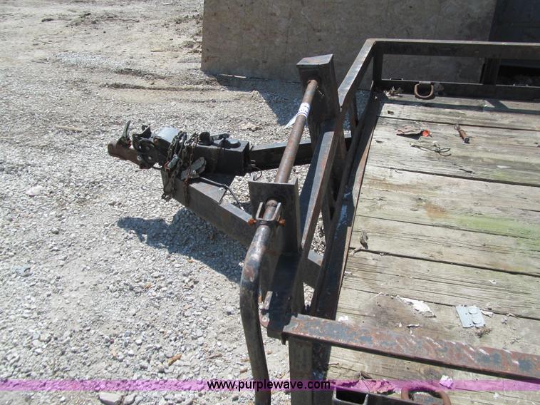 image for item J3422 1994 John's Broadway equipment trailer