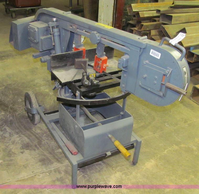 Ellis 90 bandsaw in Des Moines, IA Item R9242 sold Purple Wave