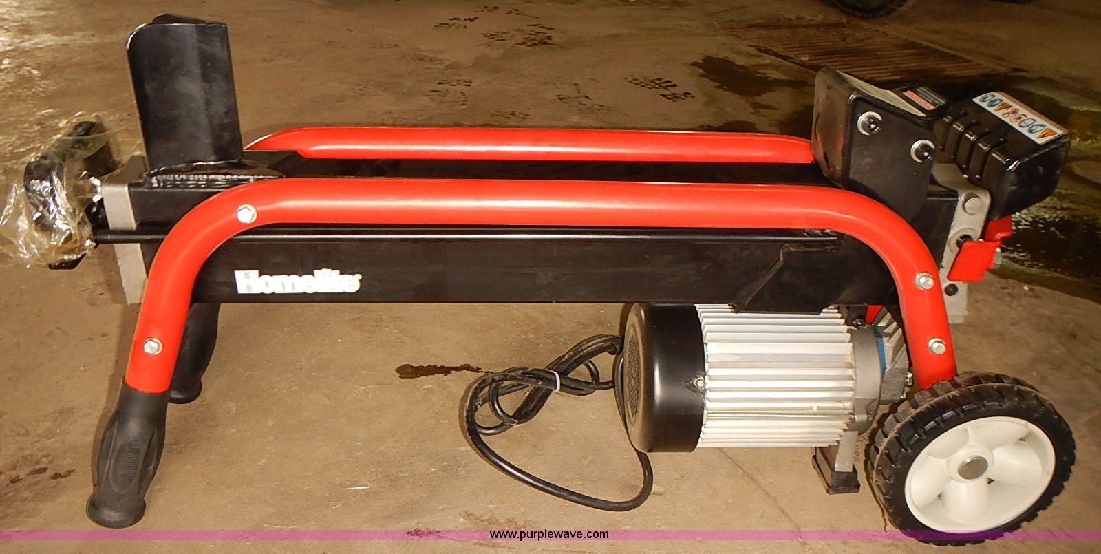 Homelite electric log splitter in Glasco, KS Item BD9957 sold