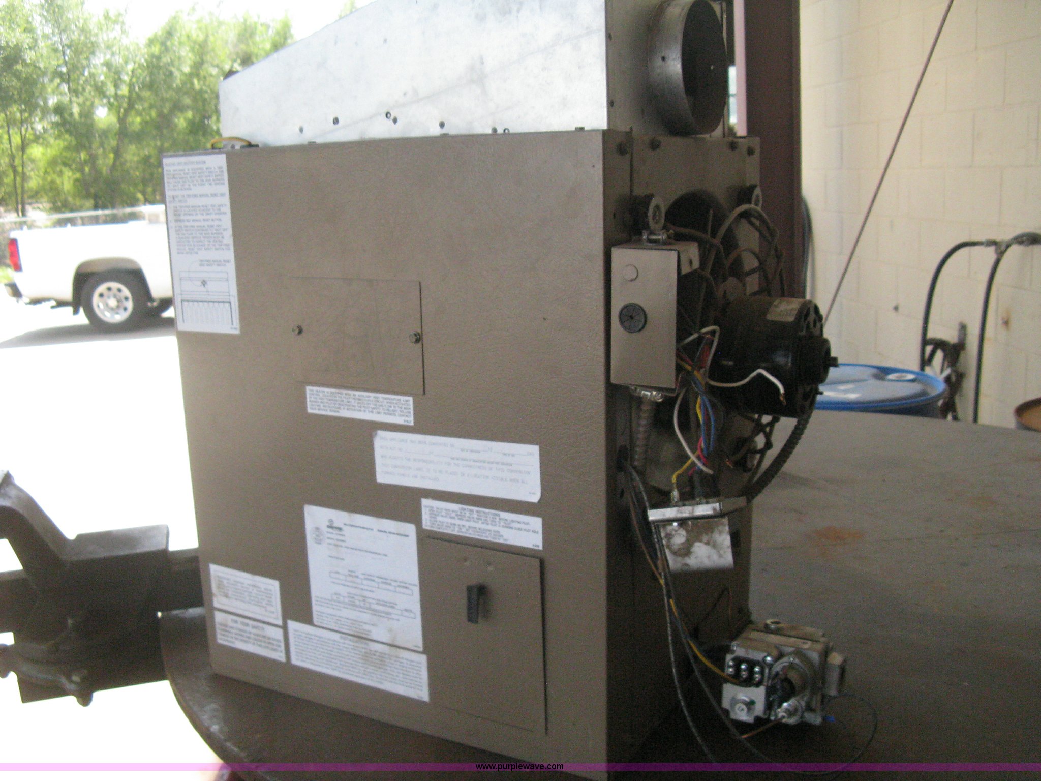 empire-uh-105-1-fsp-heater-in-hutchinson-ks-item-be9229-sold