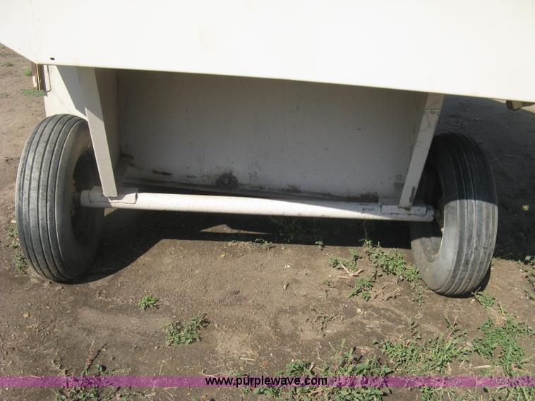 image for item E7971 Sundance 901 bale processor