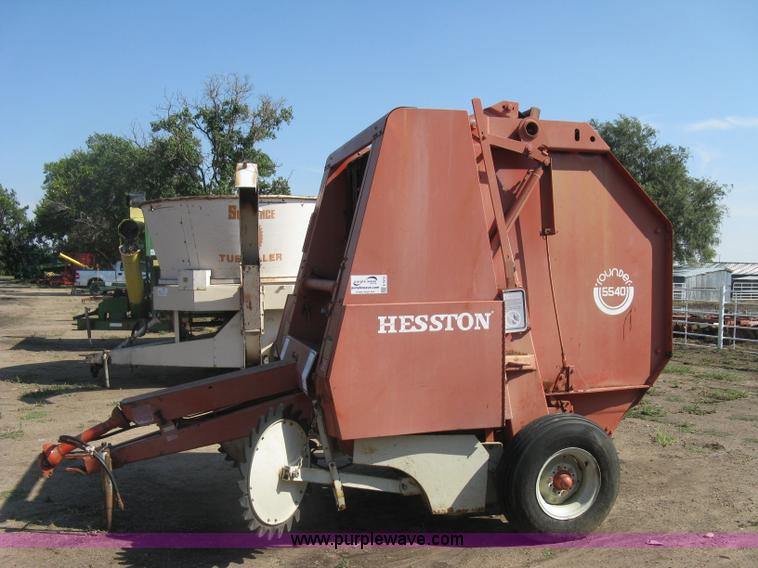 image for item E7972 1980 Hesston 5540 round baler