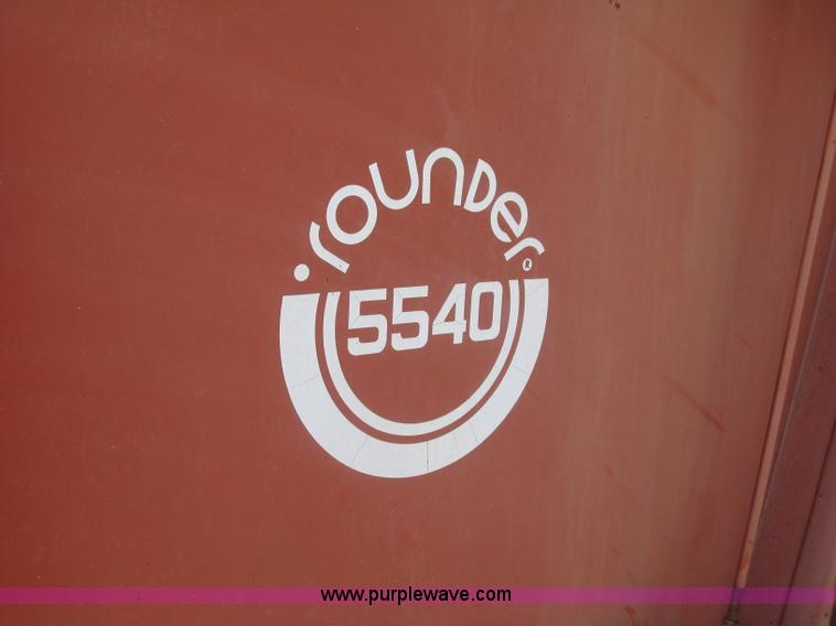 image for item E7972 1980 Hesston 5540 round baler