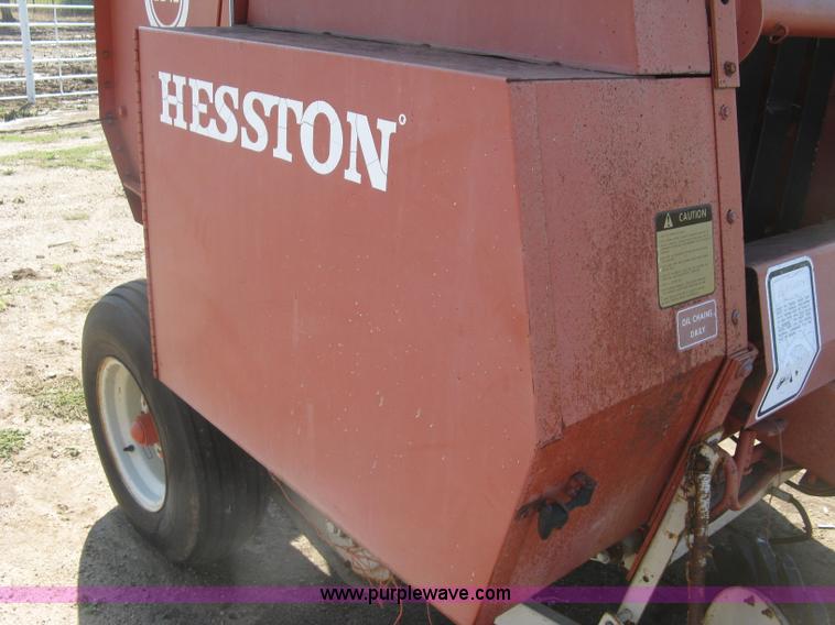 image for item E7972 1980 Hesston 5540 round baler
