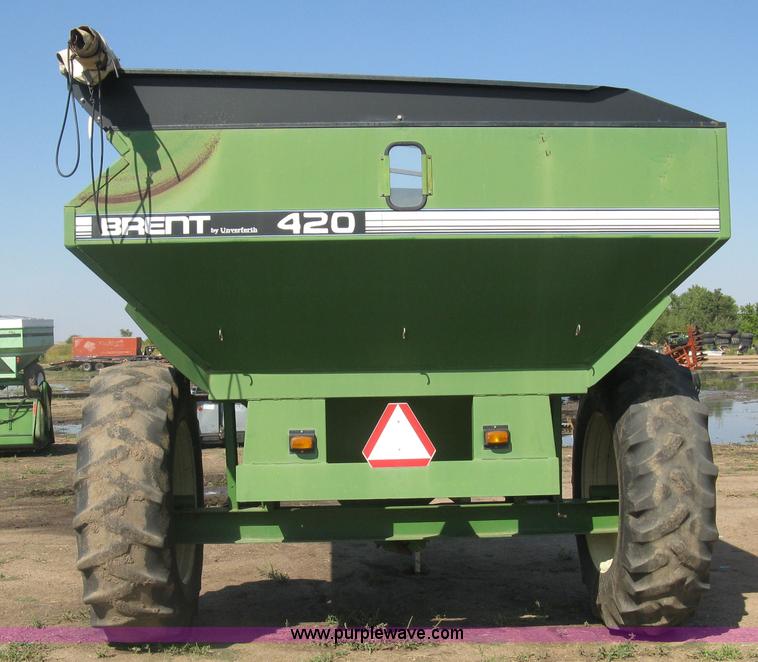 image for item E7973 Brent GC420 grain cart