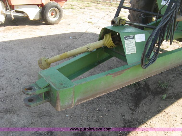 image for item E7973 Brent GC420 grain cart