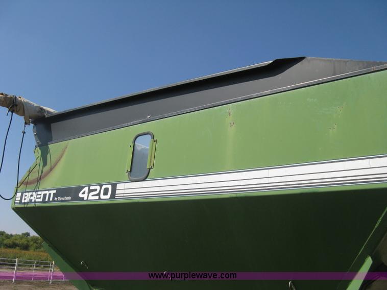 image for item E7973 Brent GC420 grain cart