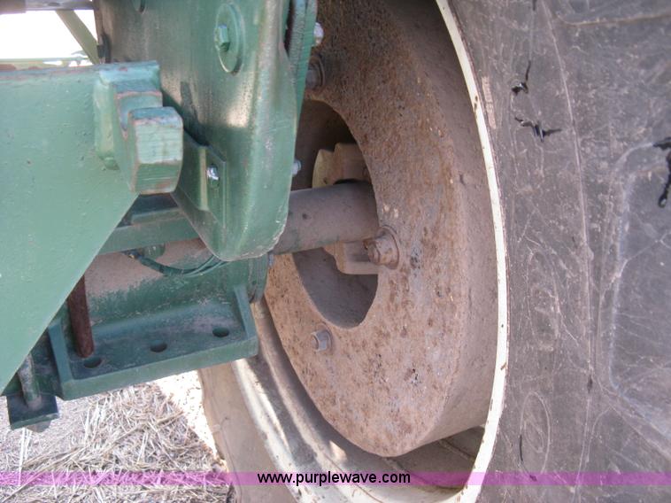 image for item E7986 Oliver 1850 tractor