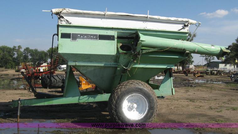 image for item E7988 Parker 450 grain cart