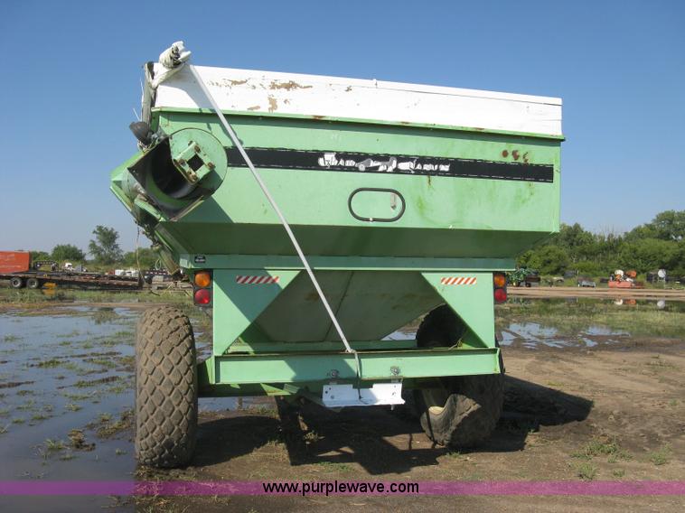 image for item E7988 Parker 450 grain cart