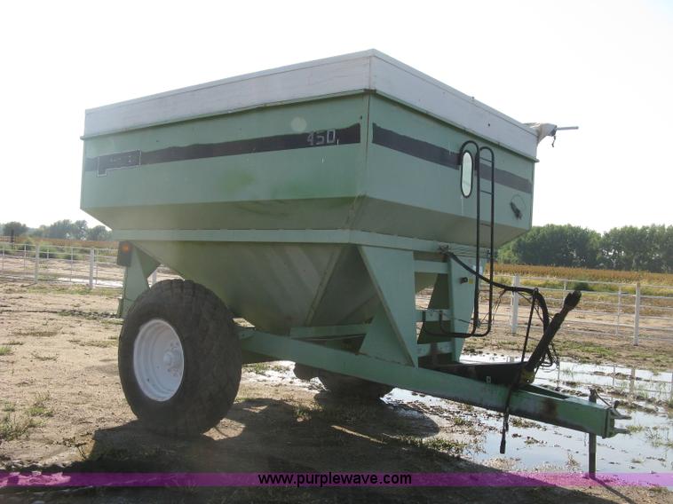 image for item E7988 Parker 450 grain cart