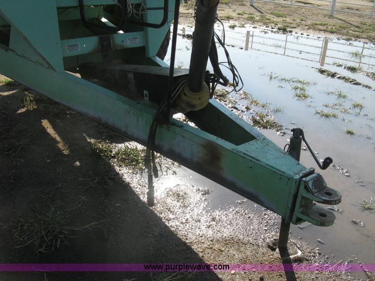 image for item E7988 Parker 450 grain cart