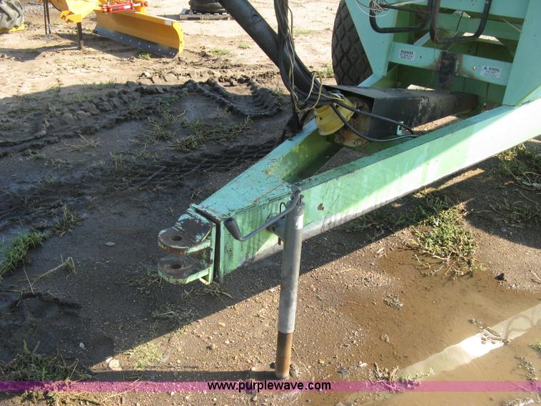 image for item E7988 Parker 450 grain cart