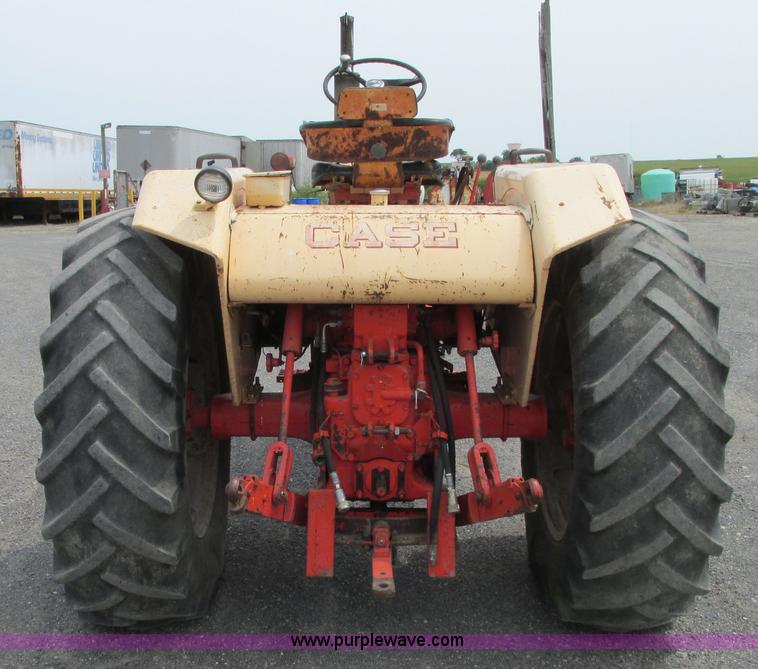 image for item G9101 Case 931 Comfort King tractor