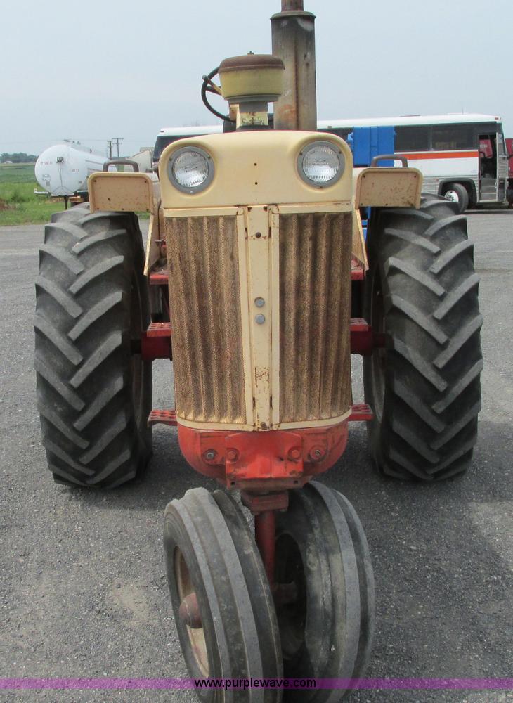 image for item G9101 Case 931 Comfort King tractor