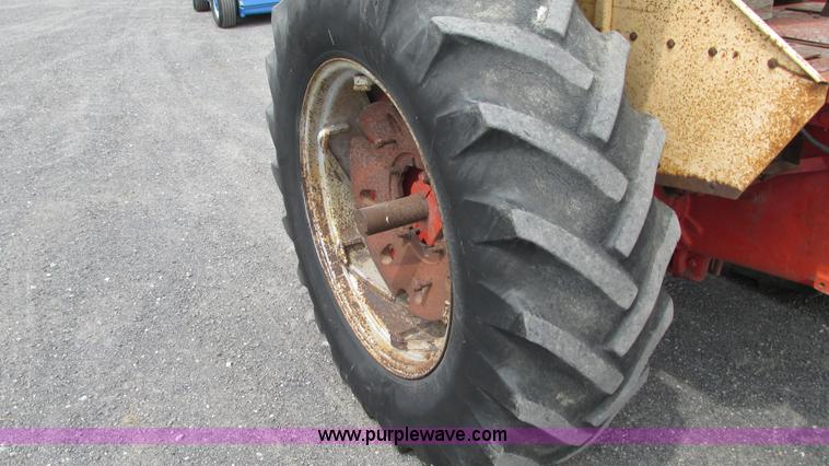 image for item G9101 Case 931 Comfort King tractor